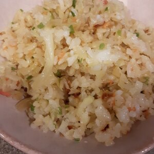 春キャベツとしらすのチャーハン